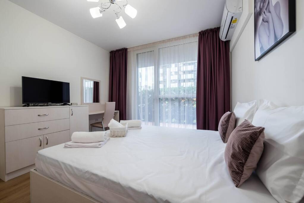 Labyrinth Apartment - Free Parking Space Included Warna Exterior foto